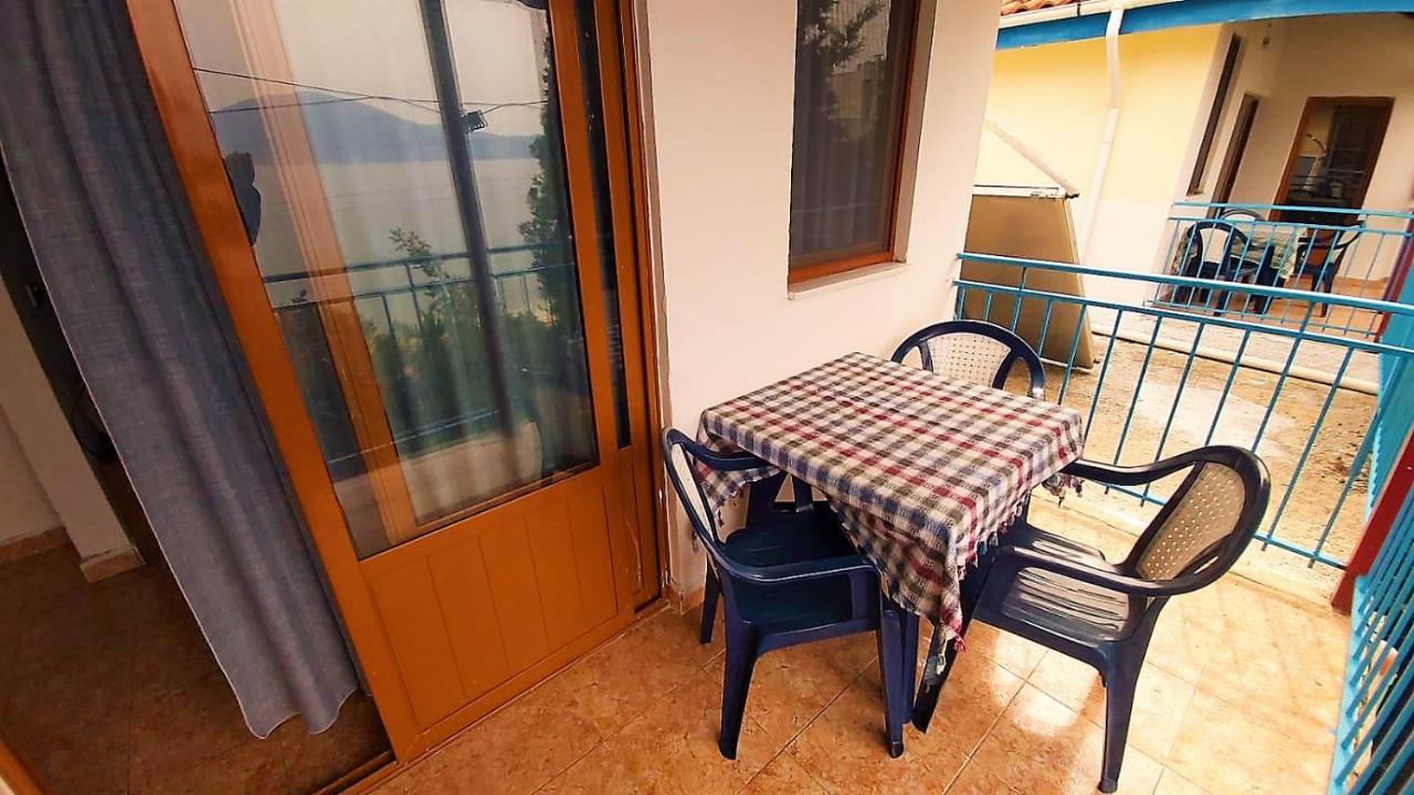 Vlorë Ramo'S Cozy Beachside Haven With Panoramic Views - 2Nd מראה חיצוני תמונה